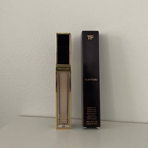 Tom ford Shade & Illuminate Concealer #ONE BLANC